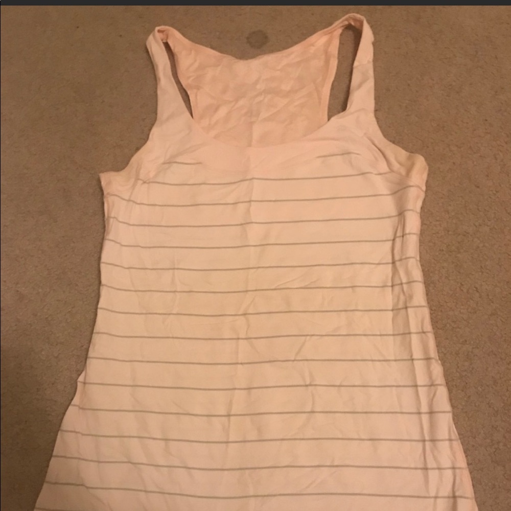 Lululemon tank